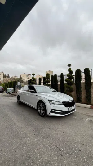 Used Skoda Superb in Hebron