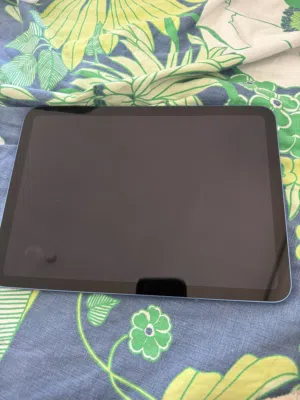 Apple iPad 128 GB in Irbid