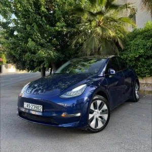 Tesla Model Y 2023 LONG RANGE DUAL MOTOR  ممشى 18000 مايل