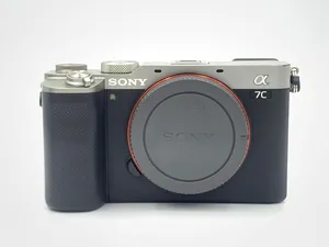 أرید کامیرا Sony a7c مستعمل أو جدید