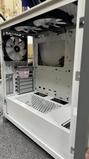 للبيع كيس - case for sale