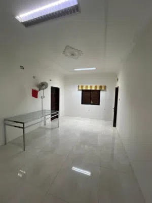 2Bedrooms Flat for Rent in Isa Town with Ewa