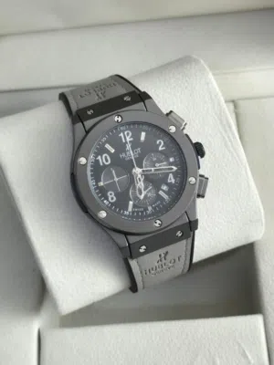 Analog Quartz Hublot watches for sale in Amman
