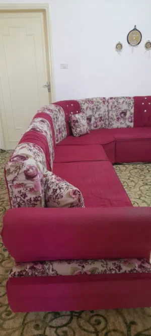 طقم كورنر مستعمل للبيع بحاله جيده