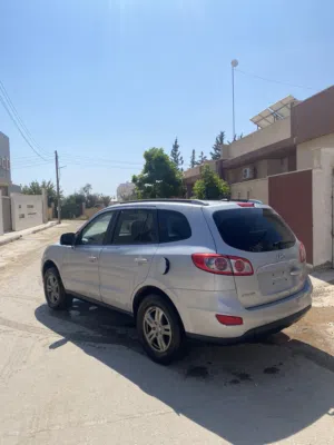 Used Hyundai Santa Fe in Tripoli
