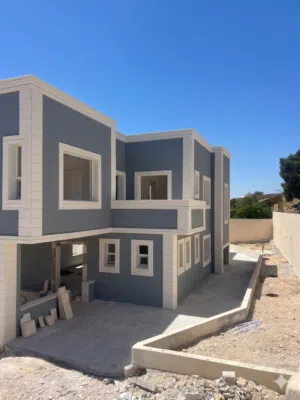 دهانات منازل علي اعلي مستوي وصيانات مكفوله تشطيب داخلي وخارجي وعزل مكفول جميع اعمال الديكورات