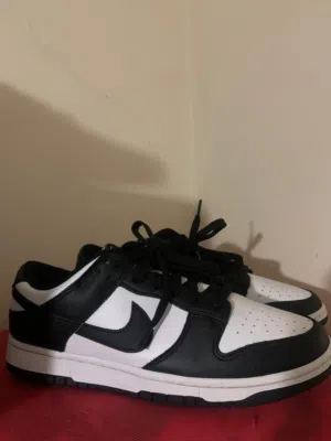 basket nike Dunk panda original 44.5