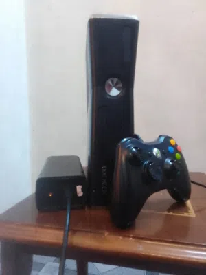 Xbox 360 للبيع التفاصيل بالوصف
