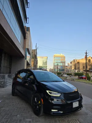كرايسلر باسيفيكا (2021 ) اسود ميتاليك ( تورنك/ S) بلاك توب