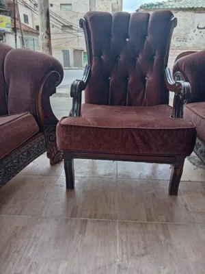 شراء الاثاث المستعمل
