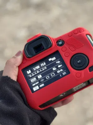 كاميرا كانون6D mark 1 احترافية في العقبة بسعر مغري جدا للبيع المستعجل