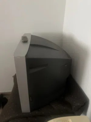 تلفزيون فيليبس وارد ابو ظبي للبيع