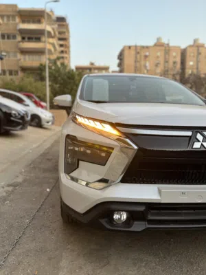 MITSUBISHI XPANDER HL 2027