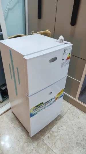 ثلاجة 6 قدم