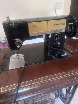 ماكنة خياطة سنجر الاصلي للبيع