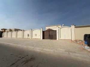 2 Bedrooms . Unfurnished . Yearly1