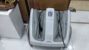 جهاز تدليك وتحفيز وحرارة القدمين