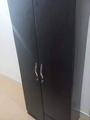 بيع دولاب ملابس صغير