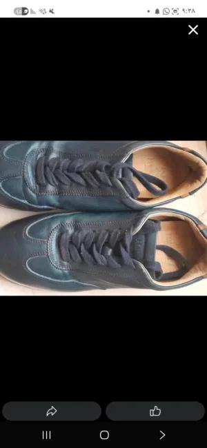 حذاء مقاس 40