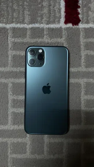ايفون 11Pro نضيف اهم شي (الوصف)