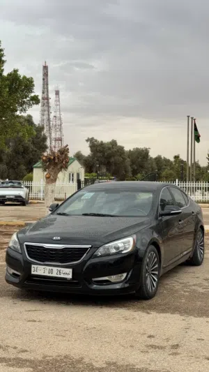 كيا كادينزا K7 2011