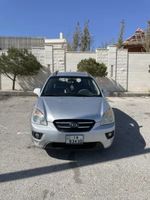 Kia carens 2010
