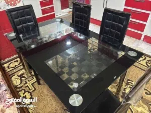ميز طعام زجاج قوي