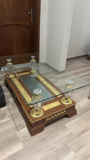 طاوله انتيكا