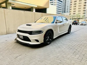 Dodge Charger R/T V8 2019 with Warranty & Service Package