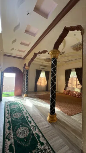 350 m2 3 Bedrooms Townhouse for Rent in Al Sharqiya Ja'alan Bani Bu Ali