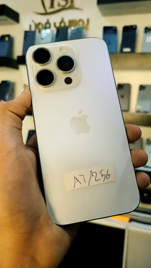 آيفون 15 برو الذاكره 512GB البطاريه 86 اللون الابيض مغير شاشه درجه اواى فيس آيدي شغال والسعر 505$