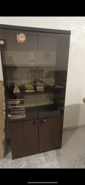 خزانة ارفف