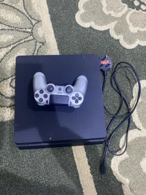 سوني 4 للبيع