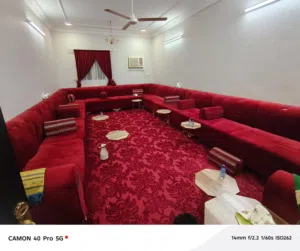 كنب مجلس للبيع مستعجل