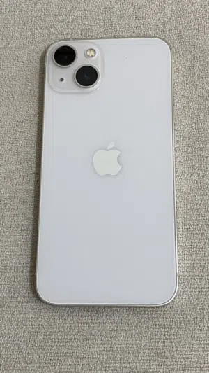 Apple iPhone 13 128 GB in Buraimi