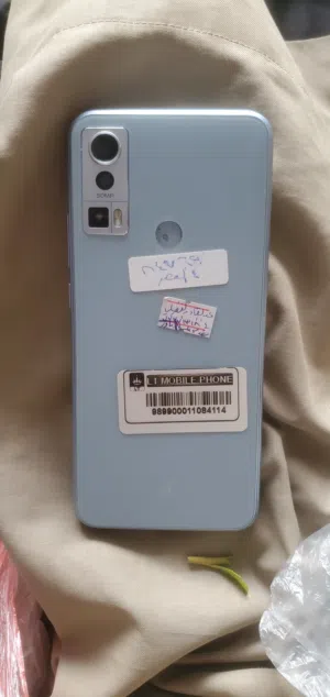 يوجد لدينا شاشة للبيع نوع LT M30
