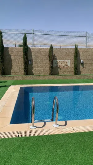 2 Bedrooms Chalet for Rent in Amman Al-Muwaqqar