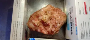 حجر كريم طبيعي كوارتز وردي