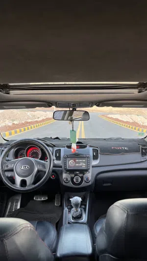 Used Kia Forte in Amman