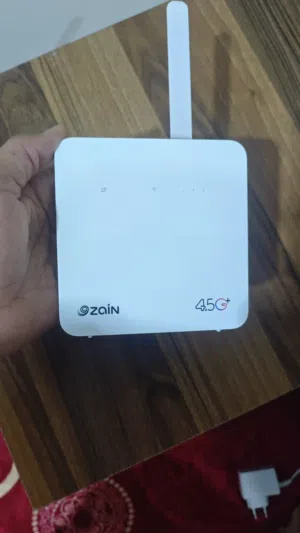 راوتر منزلي زين اثير جهاز استخدام شهر فقط جديد كلش النت مالته 4gو 5g جهاز معروف بقوت النت 65 قفل