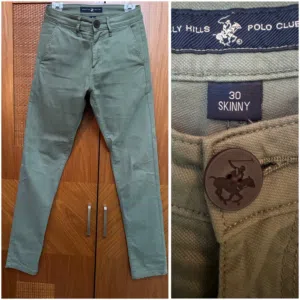 Polo pants. Skinny fit. Waist size 30. Olive green color
