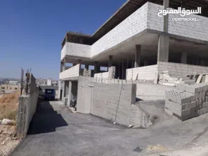 مستودع مرخص للإيجار و الاستثمار في المقابلين600متر