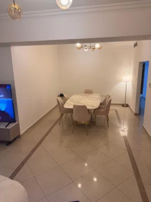 شقة للاجار من المالك مباشرة برج امير بوخمسين  No commission,  Cornich view, spacious 2 bedroom
