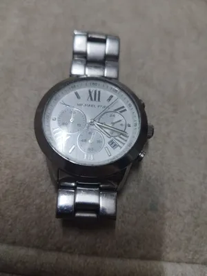 Michael Kors . Analog Quartz . Silver0