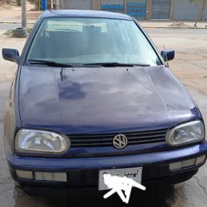 Used Volkswagen Passat in Msallata