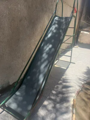 سريسحة حديد للبيع