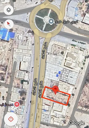 Commercial . 1495 m2 . Agent0