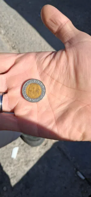 عمله مصريه قديمه من فئه 1 جنبه  اصدار2008 عمله نادره جدا قيمه كويسه