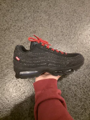 Levi's x Nike Air Max 95 "Black"