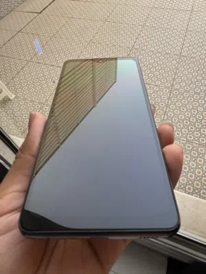 شاشة سامسونج A52 مع منزله